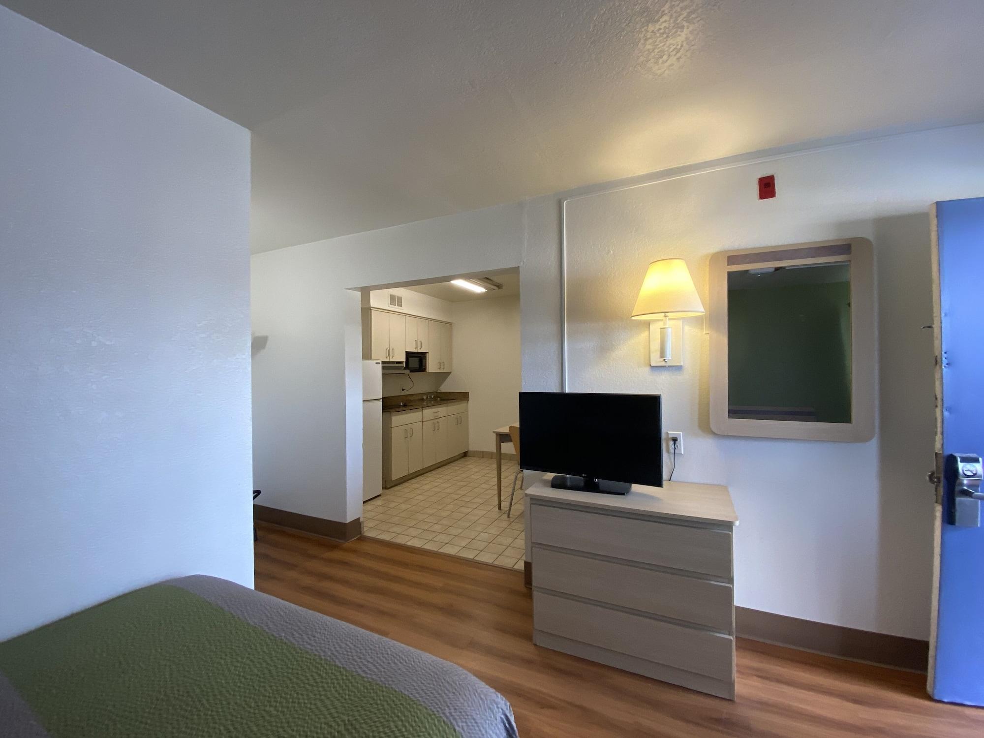 Motel 6-Port Allen, La - Baton Rouge Экстерьер фото
